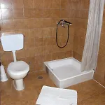 Renipol Adults Only Vila Sutivan