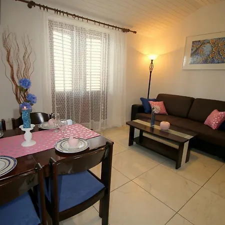 Vila Renipol Adults Only Sutivan