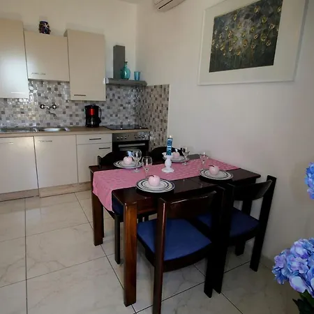 Villa Renipol Adults Only