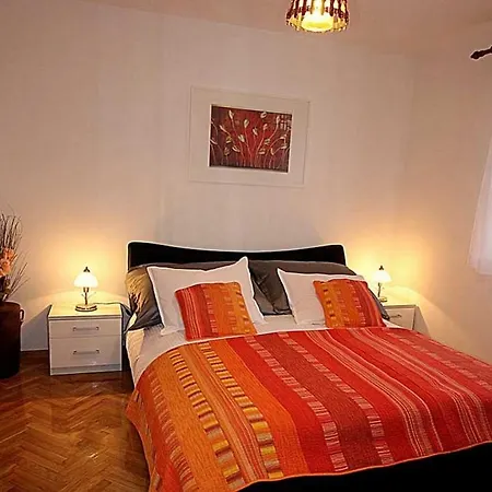 Renipol Adults Only Sutivan