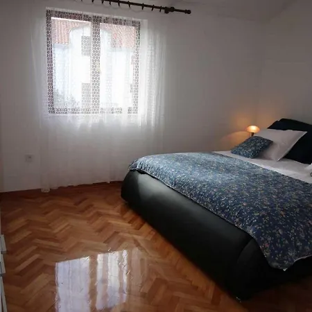 Villa Renipol Adults Only