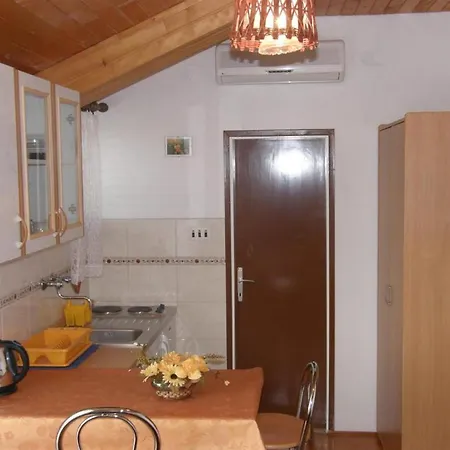 Vila Renipol Adults Only Sutivan