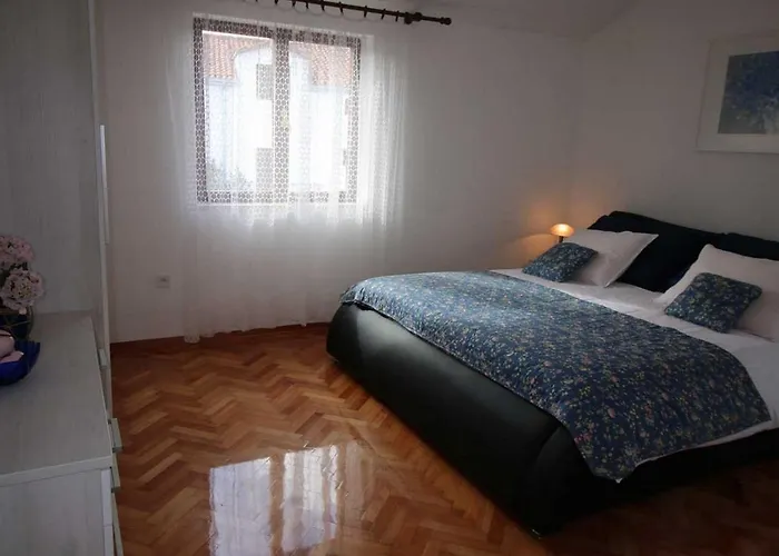 Villa Renipol Adults Only