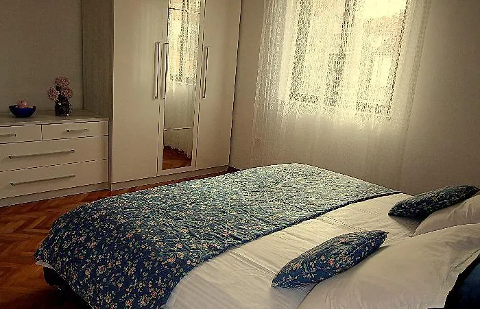 Renipol Adults Only Sutivan